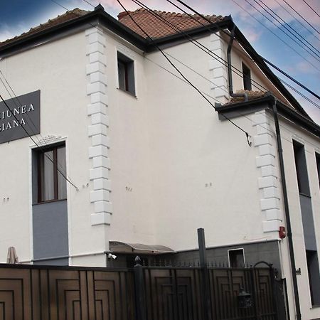 Pensiunea Sibiana Sibiu Ngoại thất bức ảnh